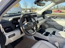 2027 GMC TERRAIN AWD Denali - Photo 10