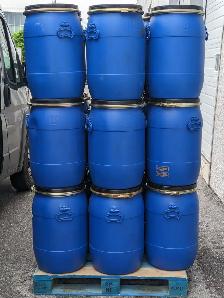 15 gallons plastic  food grade barrels. - Photo 3