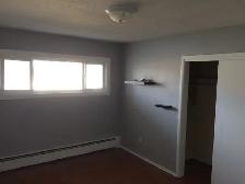 Main Floor Suite - Photo 4