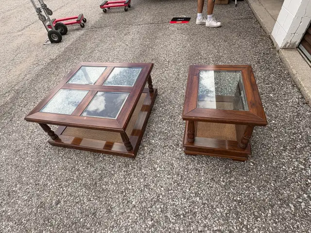 Free delivery used Set of 2 Vintage Wooden Coffee & Side Tables