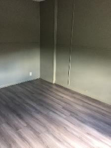 1 Bedroom, 1 bath large eat-in kitchen in Arnprior with Parking - Photo 5