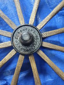 Antique Wagon Wheel  Massey Harris Toronto 48 inch - Photo 2