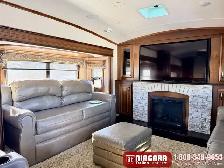 2017 JAYCO PINNACLE 38FLSA Fifth Wheel - Photo 7