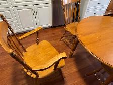 Roxton maple dining room set - buffet and hutch (2 pieces) - Photo 2