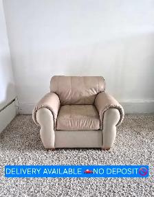 DELIVERY AVAILABLE Real Leather Single Sofa Chair / Single Sofa