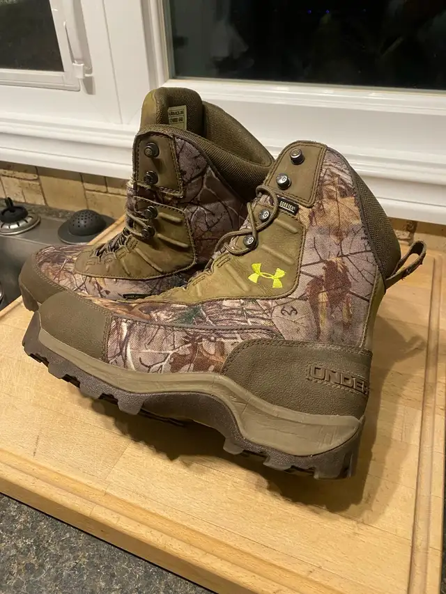 camo boots