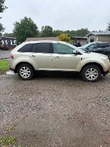 Certified 2010 Lincoln mkx awd - Photo 2