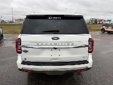 2023 Ford Expedition King Ranch MAX / LOADED! / HD TOW PKG! / 7 - Photo 5