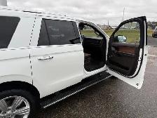2023 Ford Expedition King Ranch MAX / LOADED! / HD TOW PKG! / 7 - Photo 16