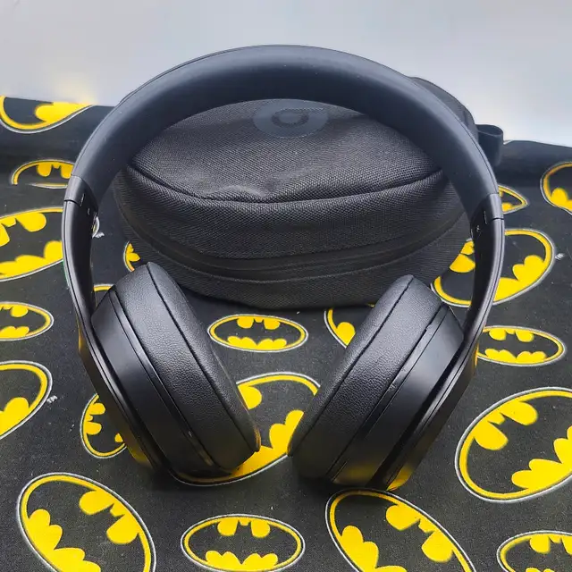 Beats Solo 3 Wireless Bluetooth Headphones (#19890)
