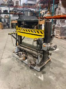Presse à rouleaux laminage stratifié / pinch roller 5-6 pi – 600