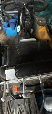 Invicare Scooter - Photo 6