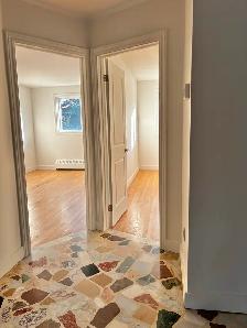 Grand 5 ½ rénové au rez-de-chaussée — disponible dès maintenant - Photo 8