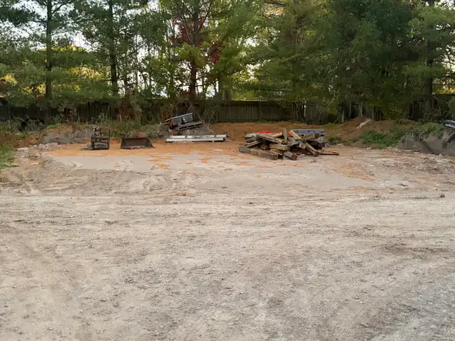 FOR LEASE: Landscaper’s Yard & Storage Bay