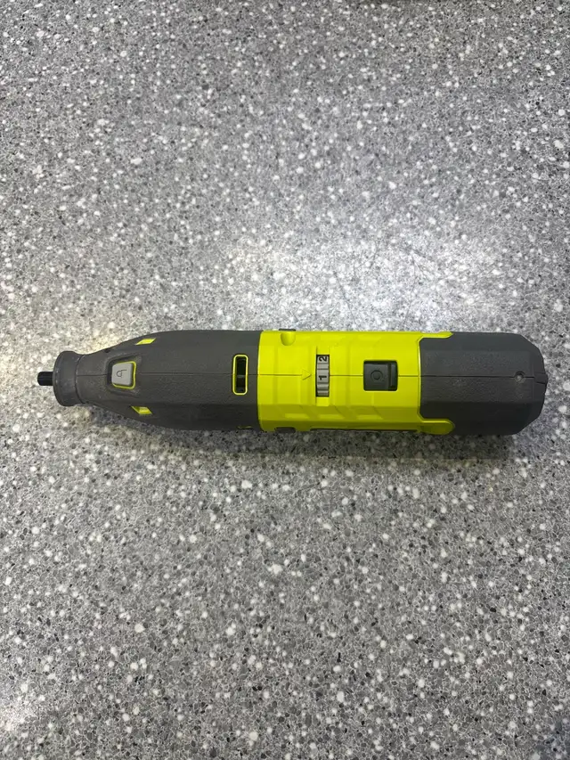 Ryobi TVMO1  12V Rotary Kit With Case