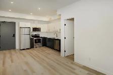 STUNNING 2 Bed 2 Bath Apartment - In the Heart of West Broadway! - Photo 9