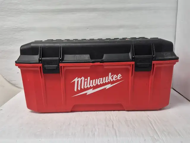 (N9743619) Milwaukee Tool Box