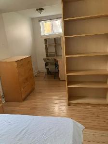 Basement Room for Rent near Kipling & Lakeshore - Photo 3