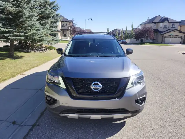 2019 Nissan pathfinder