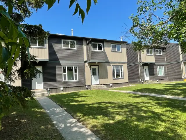 3 Bedroom Townhome in Stettler