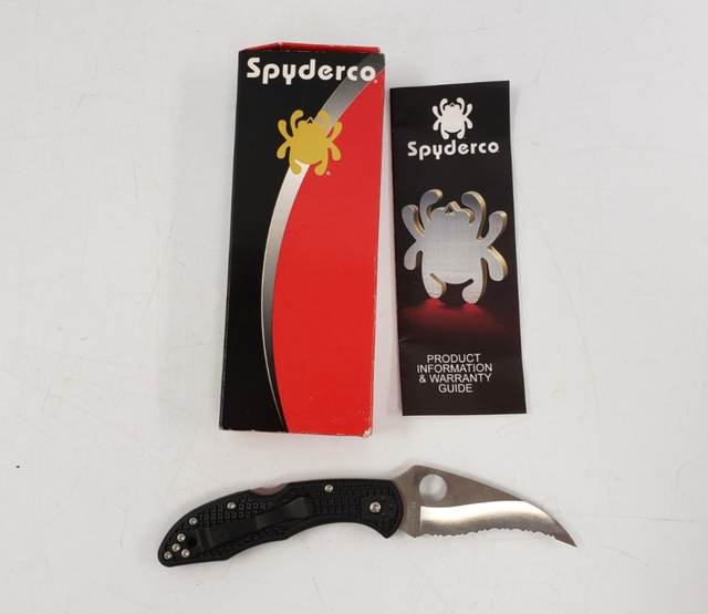 (B1787) Spyderco C1625BK Knife