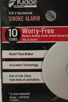 Smoke Alarm 120v Hardwired Battery Backup Brand New set of 4pc - Photo 3