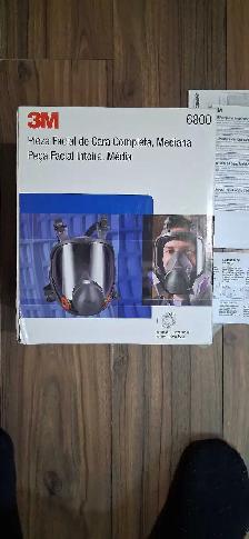 Seliing a '3M-6800 Series'. Medium, Full Face Respirator.