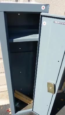Home Security Cabinet - Photo 4