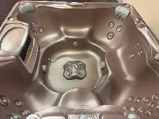 Refurbished 2007 Sundance Chelsee Hot Tub – $5,995 - Photo 3