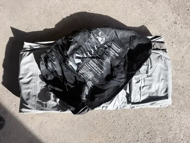 COLEMAN QUEEN/DOUBLE BLOW UP MATTRESS