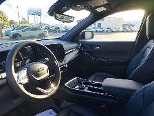 2027 Chevrolet Equinox LT - Photo 2