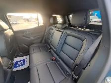 2027 Chevrolet Equinox LT - Photo 29
