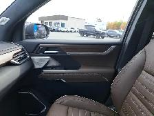 2027 GMC Acadia Denali Ultimate - Photo 22