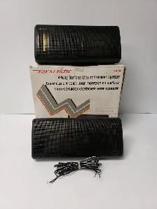 (9925163) Realistic 152-8704 Speakers - Pair