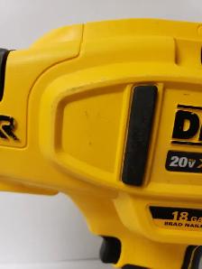 (9925139) Dewalt DCN680 Brad Nailer - 18 Gauge - Photo 2