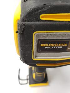 (9925139) Dewalt DCN680 Brad Nailer - 18 Gauge - Photo 6