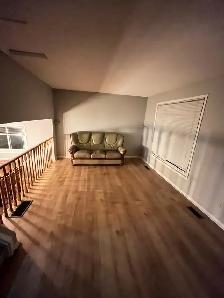 SHARED & PRIVATE ROOM AVAILABLE IN MISSISSAUGA - Photo 5