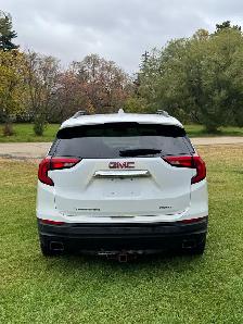 2019 GMC Terrain AWD - Photo 4