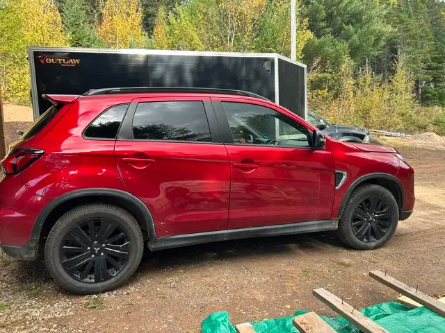 2023 Mitsubishi RVR AWC Limited