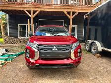 2023 Mitsubishi RVR AWC Limited - Photo 3