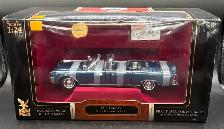 1:24 Scale 1961 Lincoln x-100 Kennedy Diecast Car Unopened Box