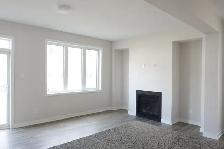 663 Allied Mews, Stittsville - 3 Bed 3 Bath Townhouse for Lease - Photo 7