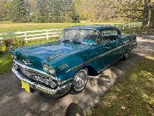 1958 Chevrolet Impala 2 Door Hardtop - Photo 2