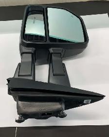 pair of power-adjusted, heated towing mirrors with LED turn sign - Photo 4