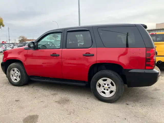 4x4 ~ 2008 Chevy Tahoe ~ LOW KMS & SAFETIED