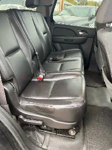 4x4 ~ 2008 Chevy Tahoe ~ LOW KMS & SAFETIED - Photo 6