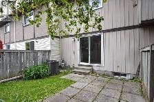 Nov 1 - 3 Bed 2.5 Bath 1 Den 1 Garage Town Kanata EOM School - Photo 9