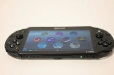 PS Vita Sony Model PCH-2001 Used in working condition - Photo 8