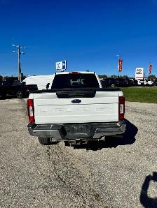 2022 Ford F350 Turbo Diesel - Photo 3