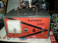 TORCAN 6/12 VOLT 6 AMP BATTERY CHARGER USED $25